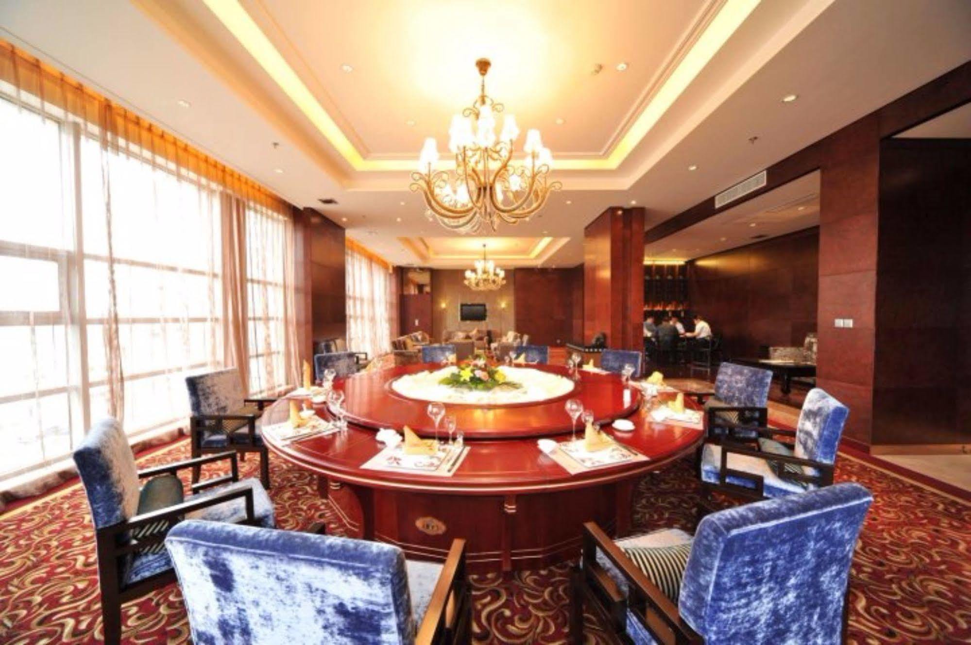 S&N Dalian Hotel Ngoại thất bức ảnh