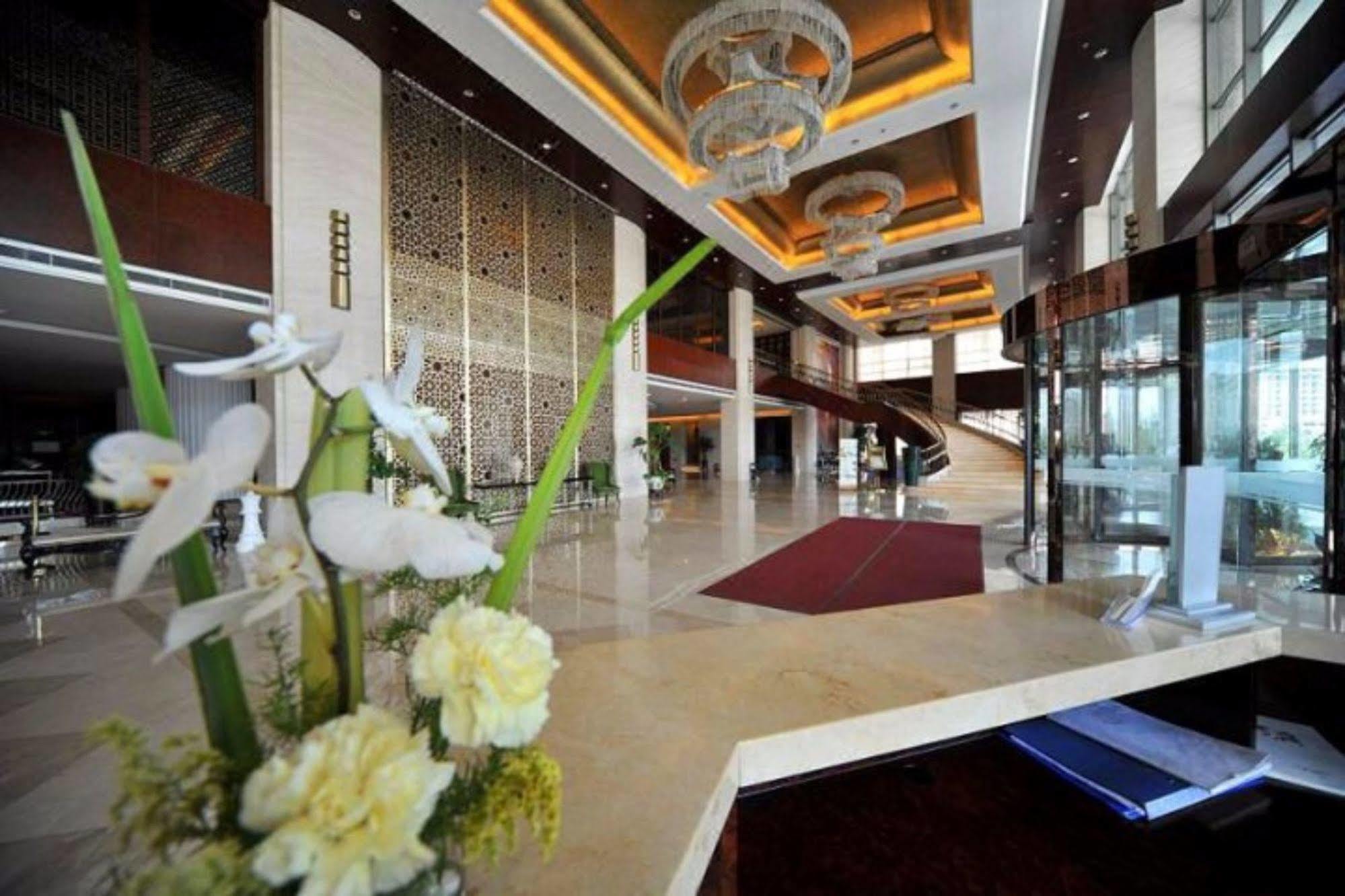 S&N Dalian Hotel Ngoại thất bức ảnh